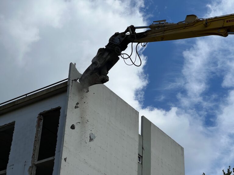 Saint-Quentin : déconstruction de l&rsquo;immeuble Calmette